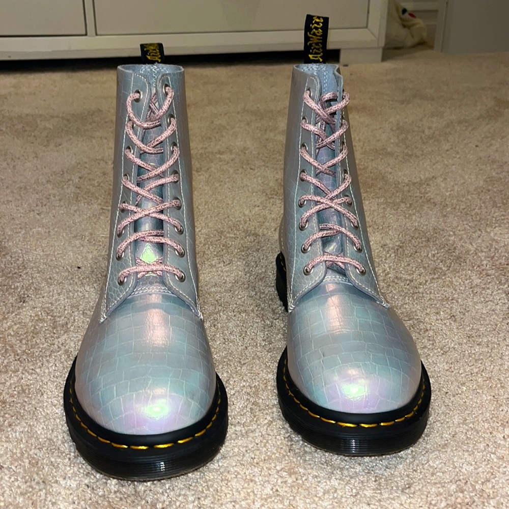 Dr. Martens 1460 Iridescent Croc Print Pink